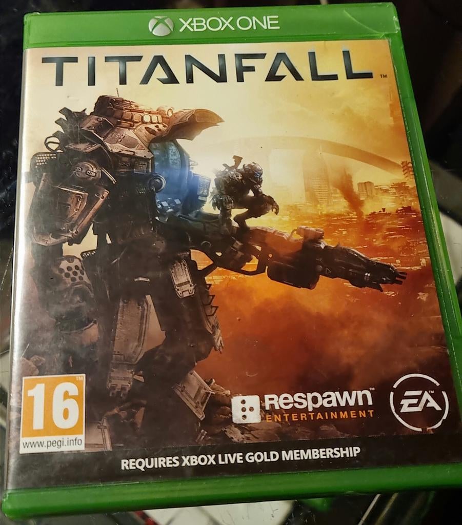 Titanfall - Xbox One (Zo goed als nieuw), Online, Shooter, Ophalen of Verzenden, Zo goed als nieuw