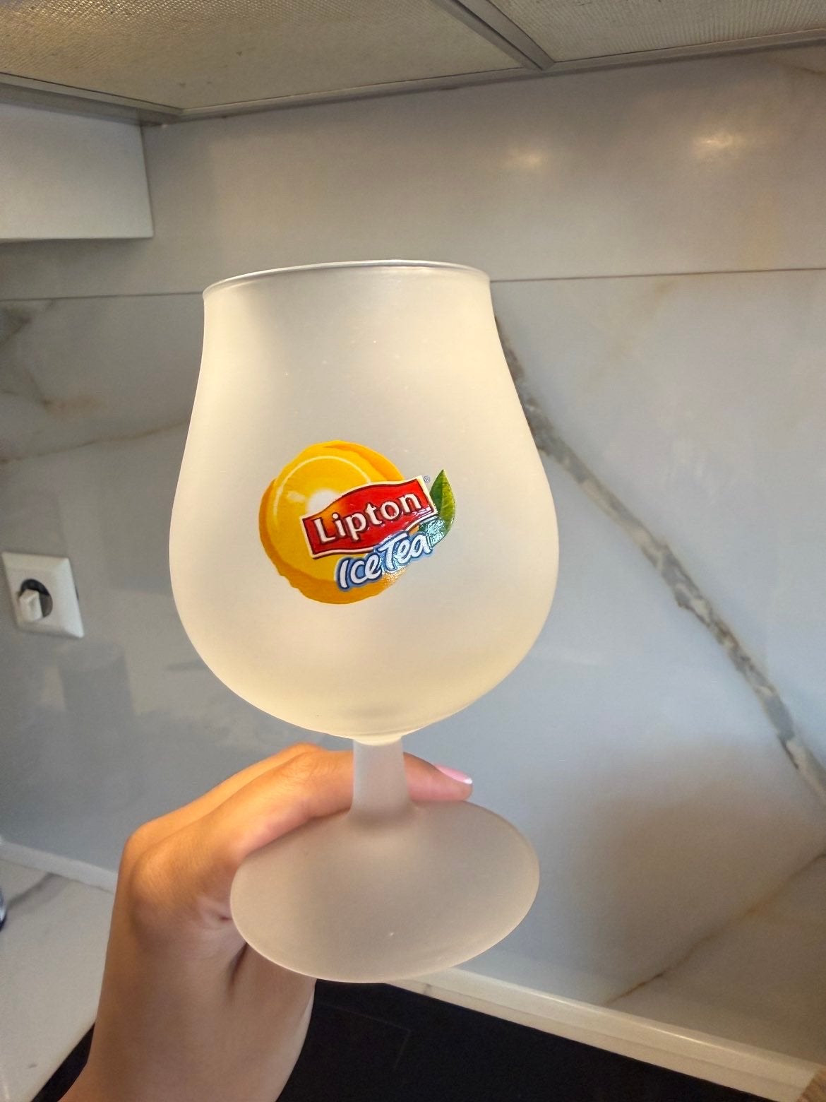 18 originele Lipton Ice Tea horecaglazen – mat/frosted, Ophalen, Zo goed als nieuw, Wit, Overige merken