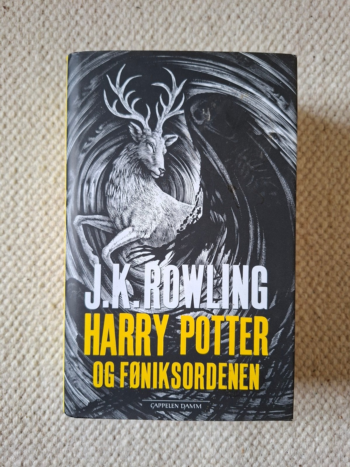 Harry Potter en de Orde van de Feniks - J.K. Rowling, Boeken, Ophalen of Verzenden, Zo goed als nieuw, J.K. Rowling