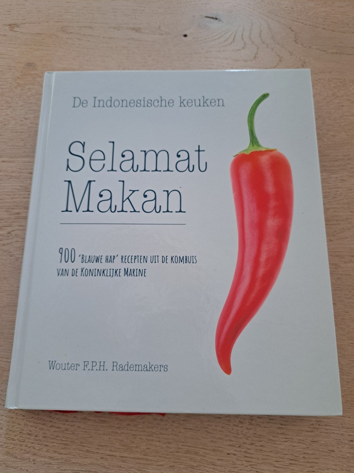 SELAMAT MAKAN - Wouter Rademakers, Boeken, Kookboeken, Ophalen of Verzenden, Zo goed als nieuw, Azië en Oosters