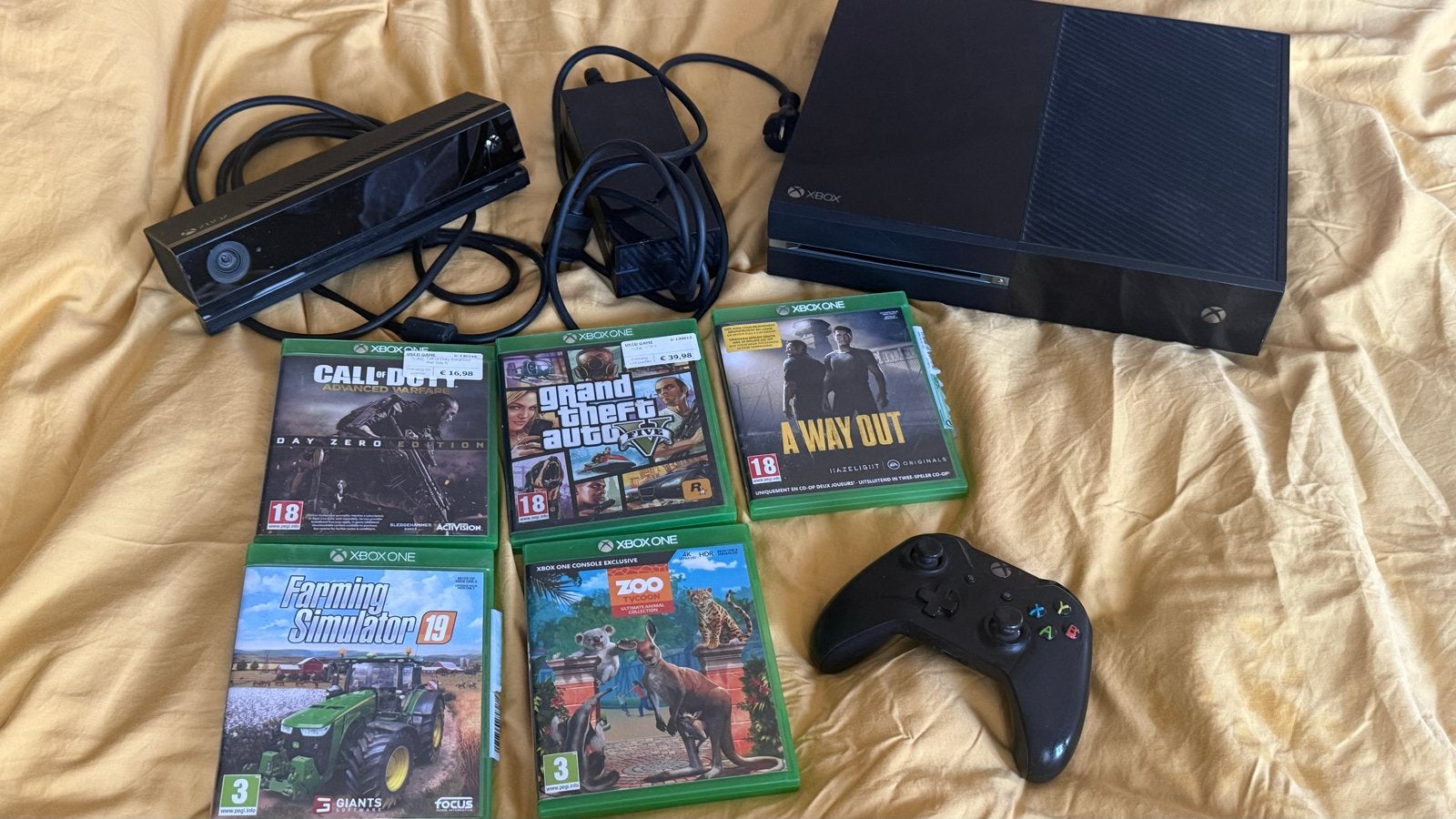 Xbox One met Kinect, controller en 5 spellen, Xbox One, Ophalen of Verzenden, Met 1 controller, 500 GB