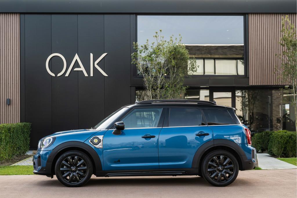 MINI Countryman 1.5 Cooper SE Hybrid ALL4 | Navi | Panorama, Auto's, Mini, Automaat, 12 maanden, Automatische klimaatregeling
