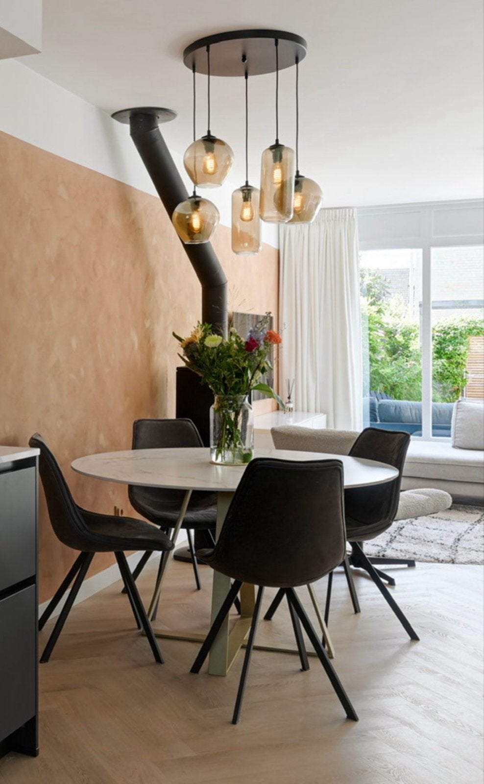 4x Woood Sven stoelen zwart, Gebruikt, Zwart, Ophalen of Verzenden, Vier