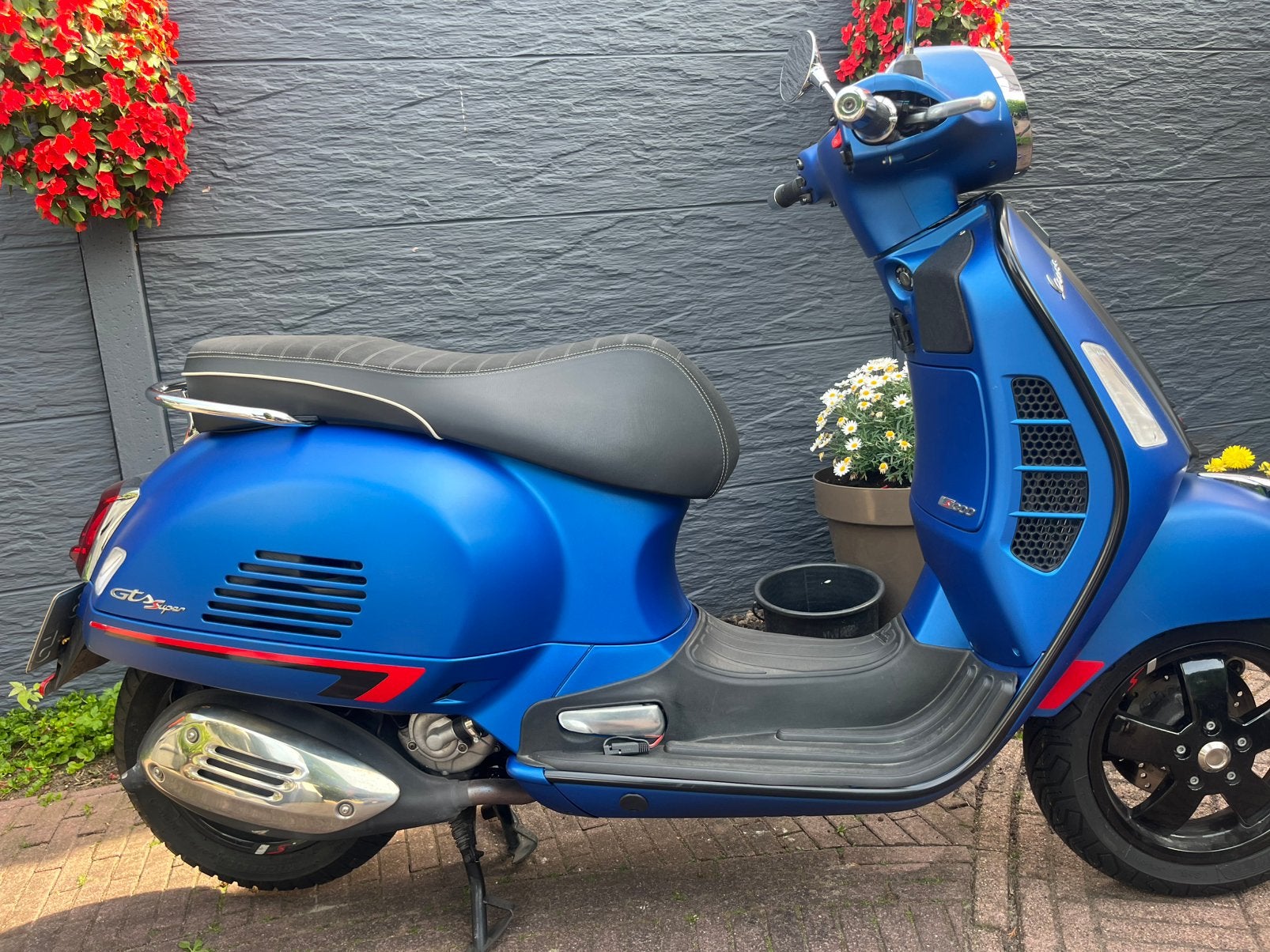Vespa Piaggio Gts 300 HPE, Scooter, 300 cc, Gebruikt, Particulier