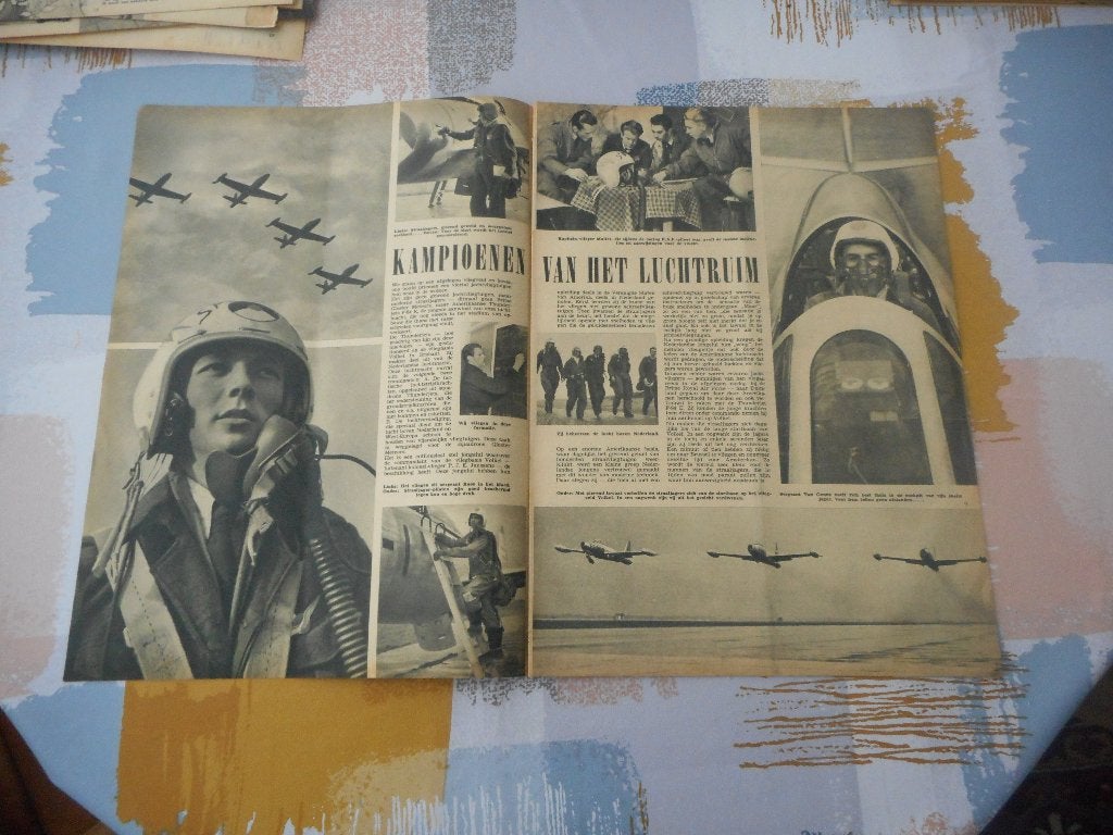 Thunderjets F-84 E. Kampioenen van het luchtruim. 1952., Verzamelen, Militaria | Algemeen, Ophalen of Verzenden, Luchtmacht, Nederland