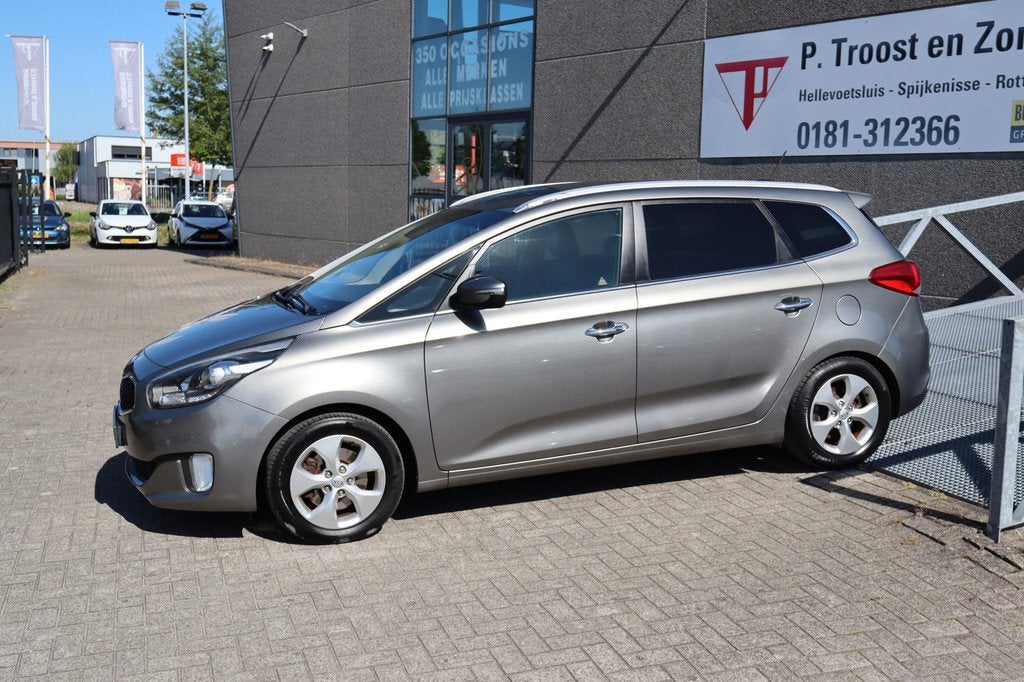 Kia Carens 1.6 GDi Super Pack 7 Zits/Achteruitrijcamera/Navi, Auto's, Kia, Voorwielaandrijving, Gebruikt, 4 cilinders, 7 stoelen