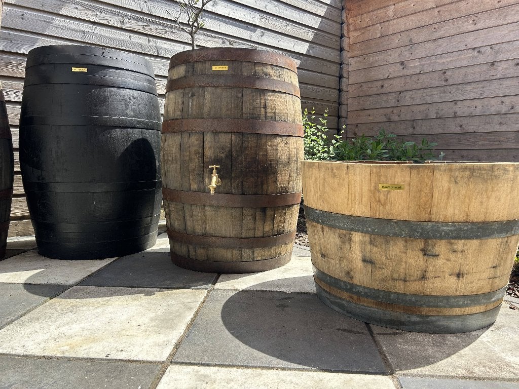 Regenton - Houten plantenbak - whisky of wijn ton, Gebruikt, Met kraantje, 150 liter of meer, Ophalen of Verzenden