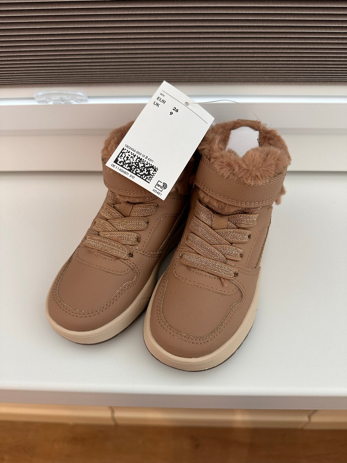 Nieuwe H&M schoenen Maat 26, Ophalen of Verzenden, Nieuw, Jongetje of Meisje, Laarsjes