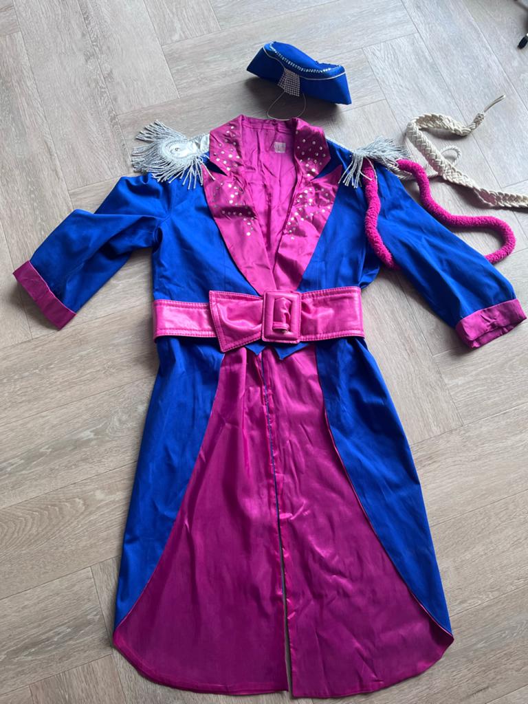 Piccolo pakken maat M en L, Maat 38/40 (M), Carnaval, Ophalen of Verzenden, Kleding