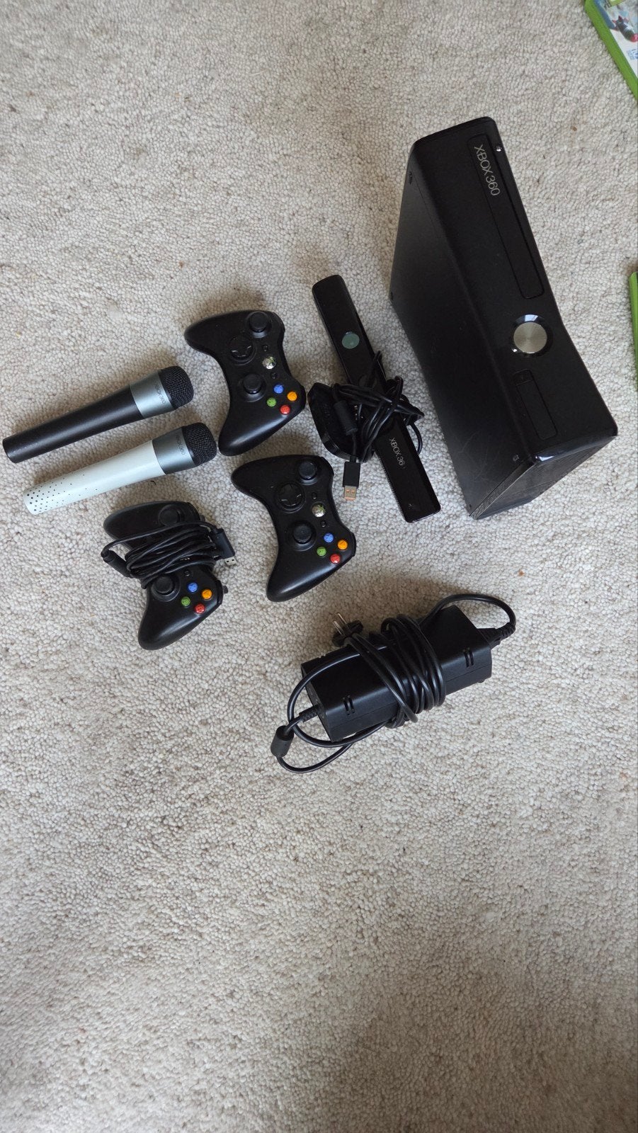 Xbox 360 Compleet Pakket met 27 Games en Accessoires, Spelcomputers en Games, Games | Xbox 360, 3 spelers of meer, Ophalen, Gebruikt