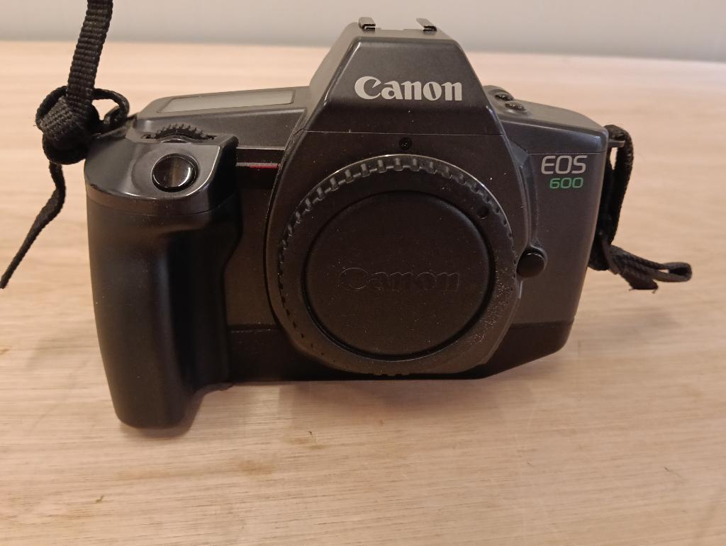 Canon eos 600 body, Ophalen of Verzenden, Gebruikt, Spiegelreflex, Canon