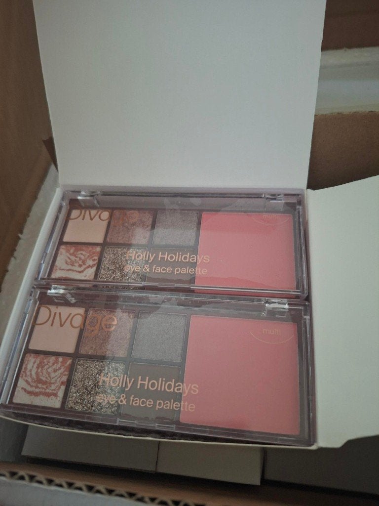 Partij Divage Holly Holidays Eye & Face Palettes 144 stuks, Overige kleuren, Gehele gezicht, Nieuw, Ophalen of Verzenden