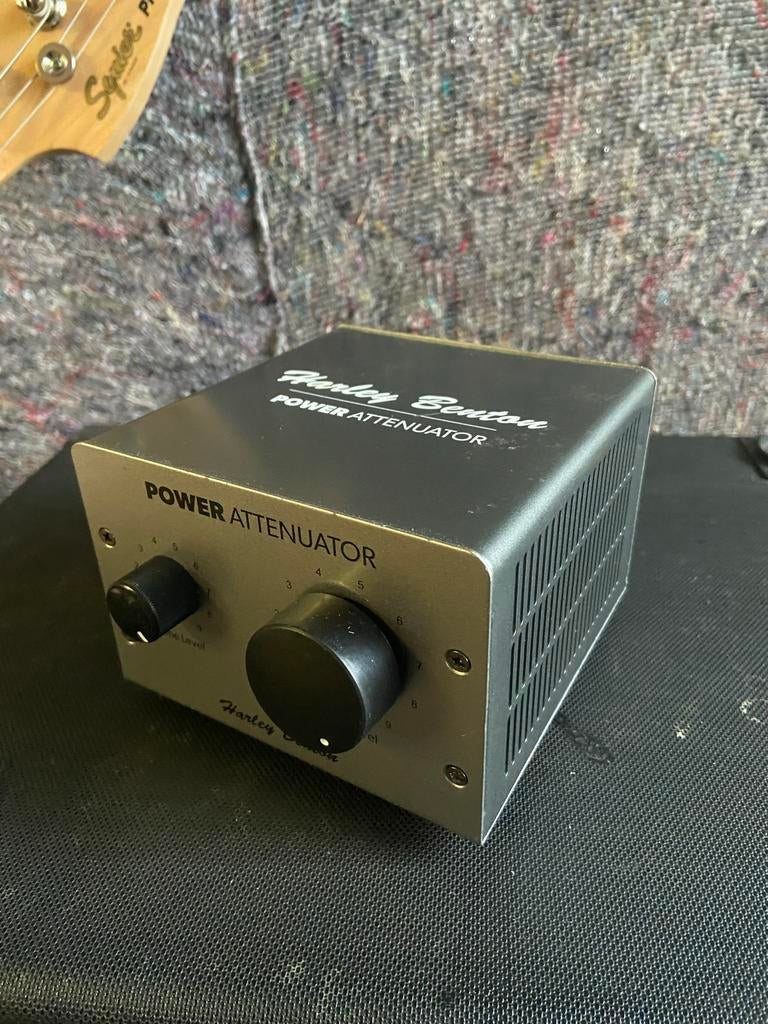 Harley Benton Power Attenuator, Muziek en Instrumenten, Effecten, Ophalen of Verzenden, Zo goed als nieuw, Overige typen