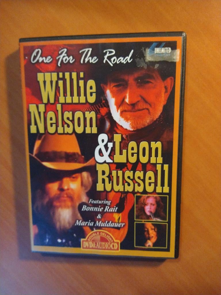 DVD + CD Willie Nelson & Leon Russell. One for the road, Cd's en Dvd's, Dvd's | Muziek en Concerten, Zo goed als nieuw, Alle leeftijden