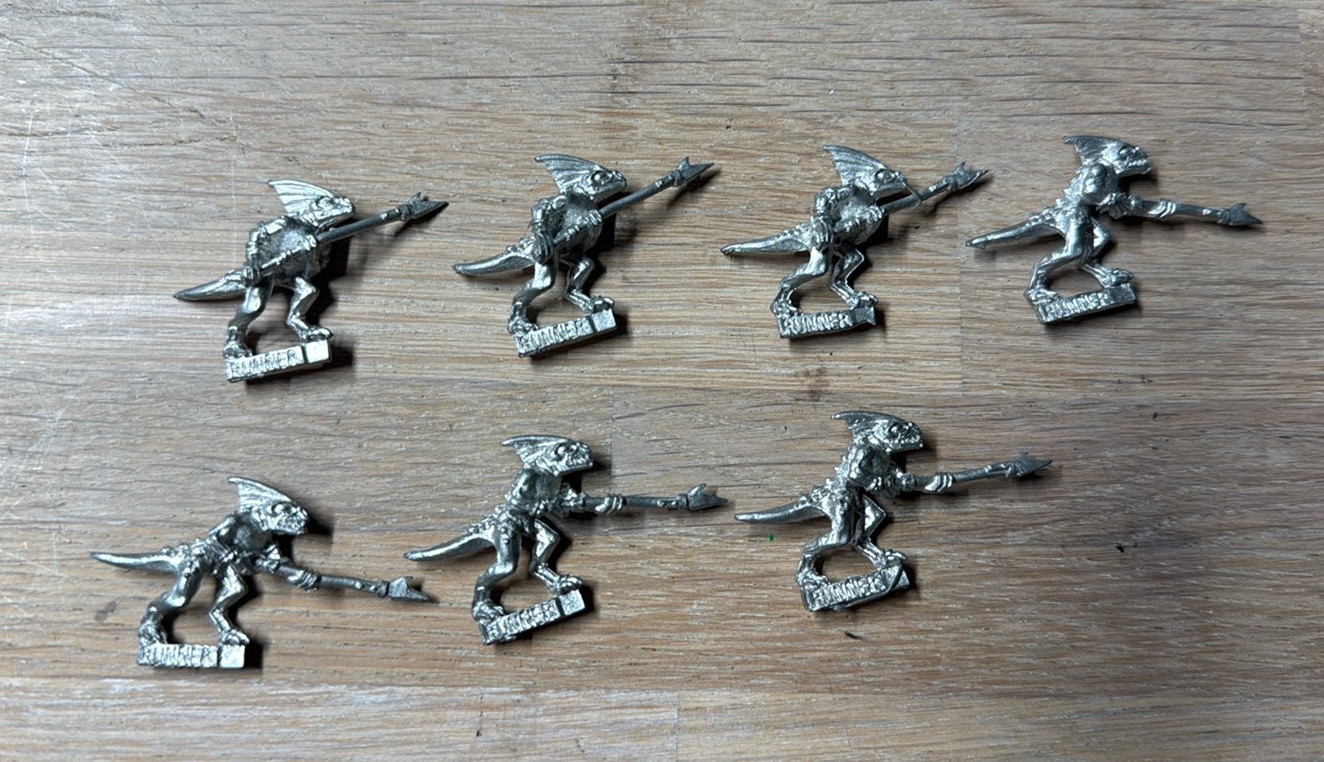 Warhammer lizardmen 7x skinks (metal), Ophalen of Verzenden, Zo goed als nieuw, Warhammer