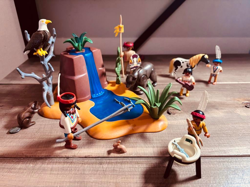 Playmobil 5252 Indianen met dieren rivier, beer, Ophalen of Verzenden, Gebruikt, Complete set