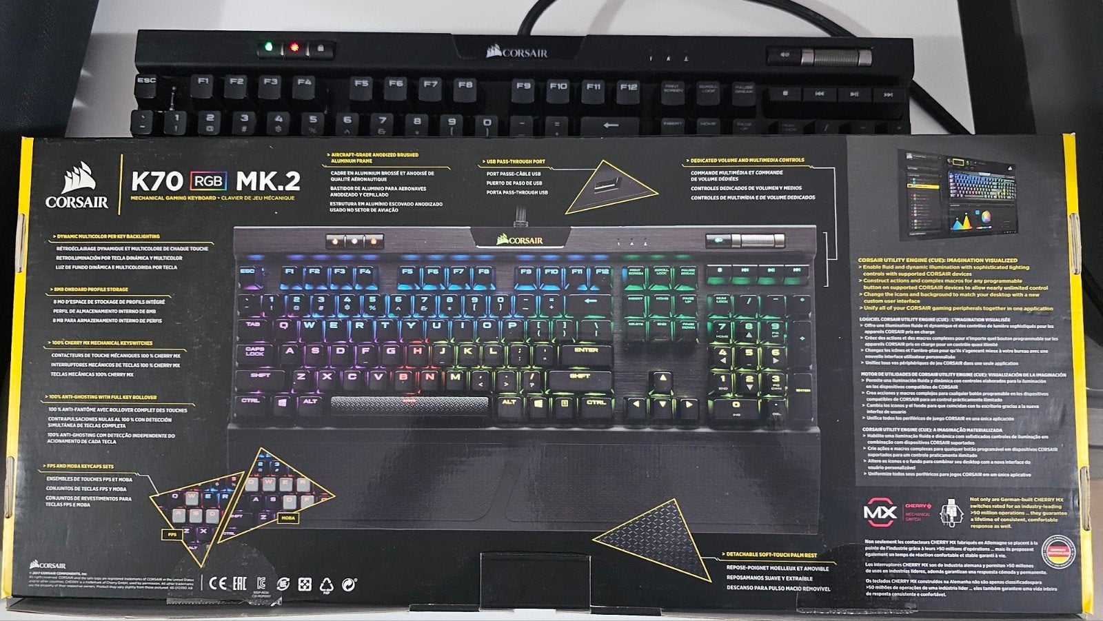 Foto 5 van Corsair K70 RGB MK.2