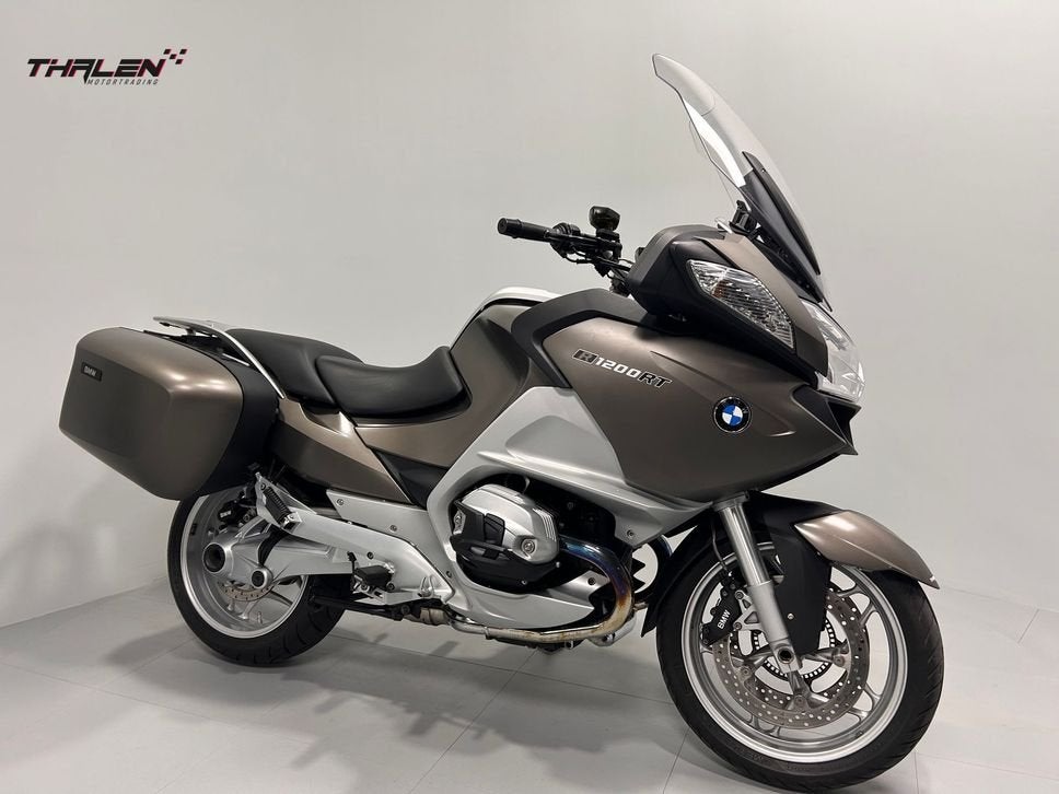 BMW R 1200 RT DOHC  (bj 2011) 17800 km, 2 cilinders, Motorrijbewijs A, Bedrijf, Meer dan 35 kW