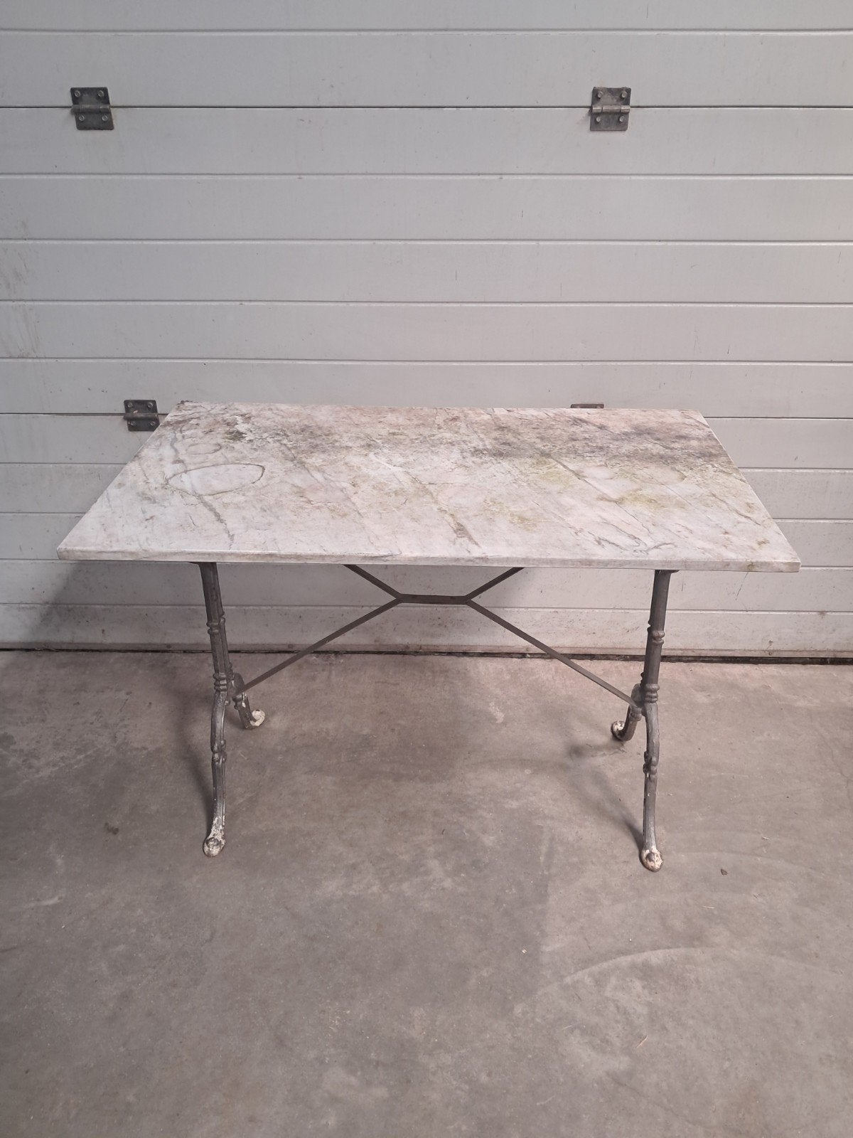 Marmeren tuintafel met gietijzeren onderstel, Tuin en Terras, Ophalen, Gebruikt, Rechthoekig, Overige materialen