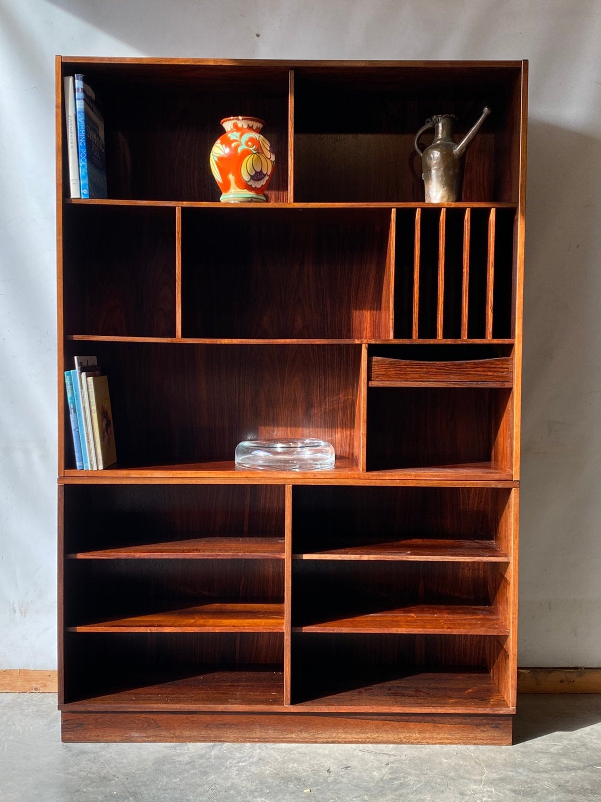 Vintage Deens Peter Løvig Nielsen palissander/rosewood kast, Ophalen, Met plank(en), 100 tot 150 cm, Zo goed als nieuw