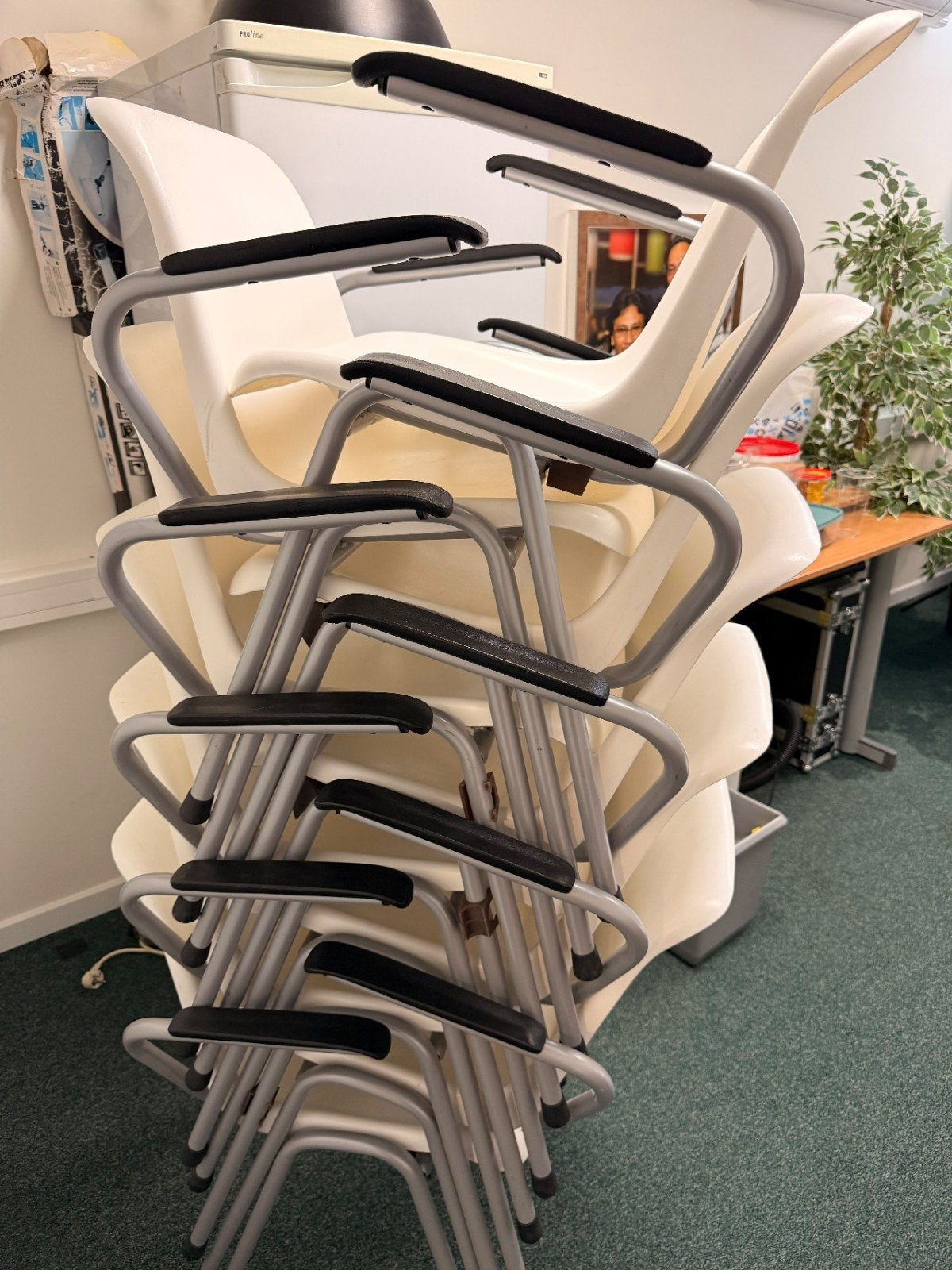 Witte Stoelen,Van hoog Kwaliteit. in zeer goede staat, Ophalen, Zo goed als nieuw, Wit