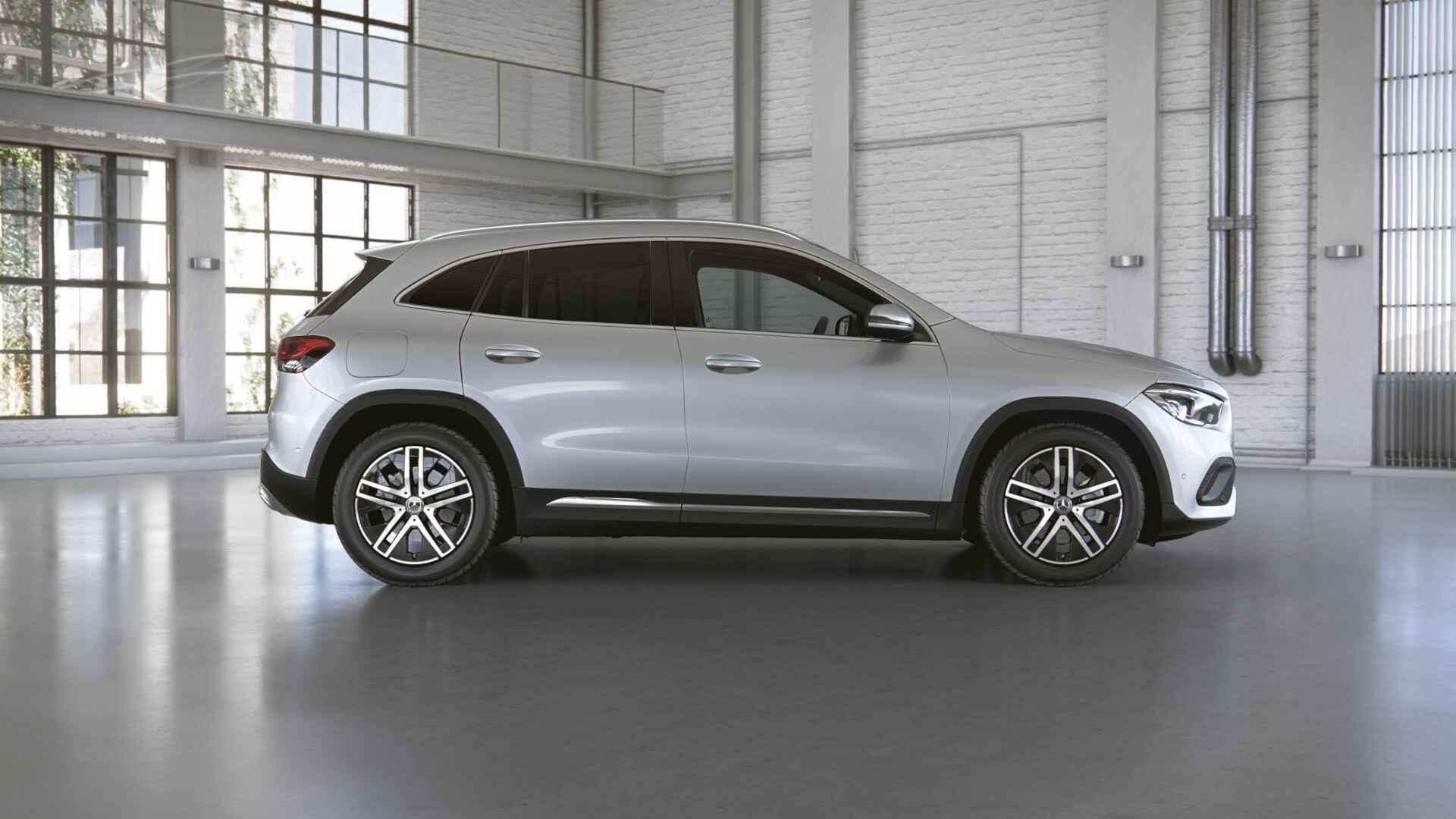 Mercedes-Benz GLA-klasse 250 e Progressive | Widescreen | Ex, Auto's, Mercedes-Benz, Start-stop-systeem, 16 kWh, Leder en Stof
