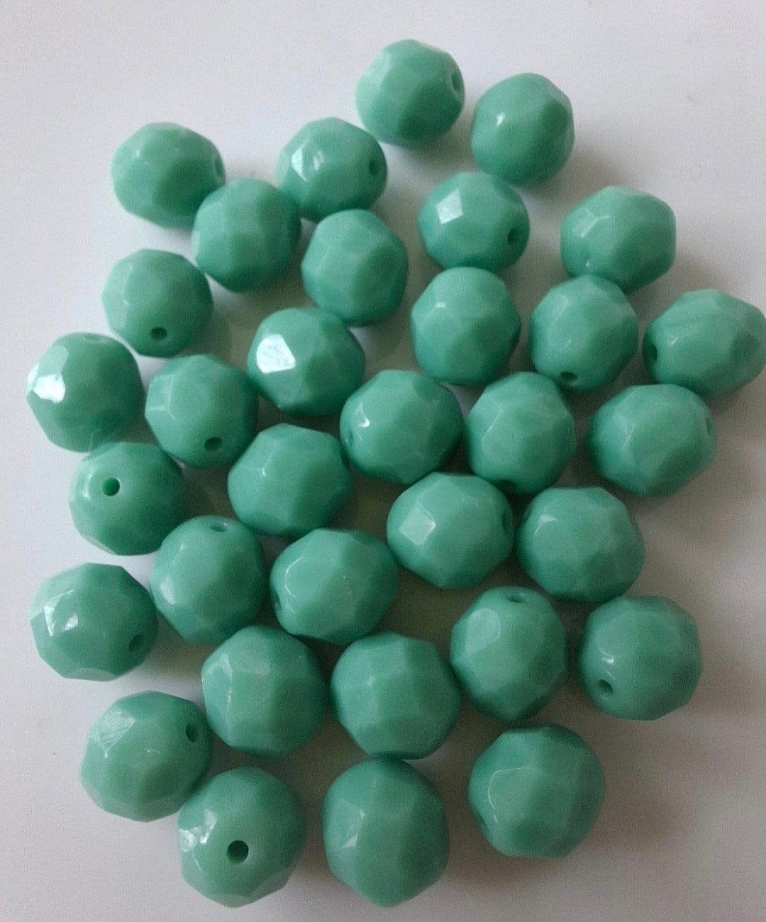 33 stuks 8 mm Tsjechische glaskralen groen kralen partij, Kraal, -, -, Nieuw