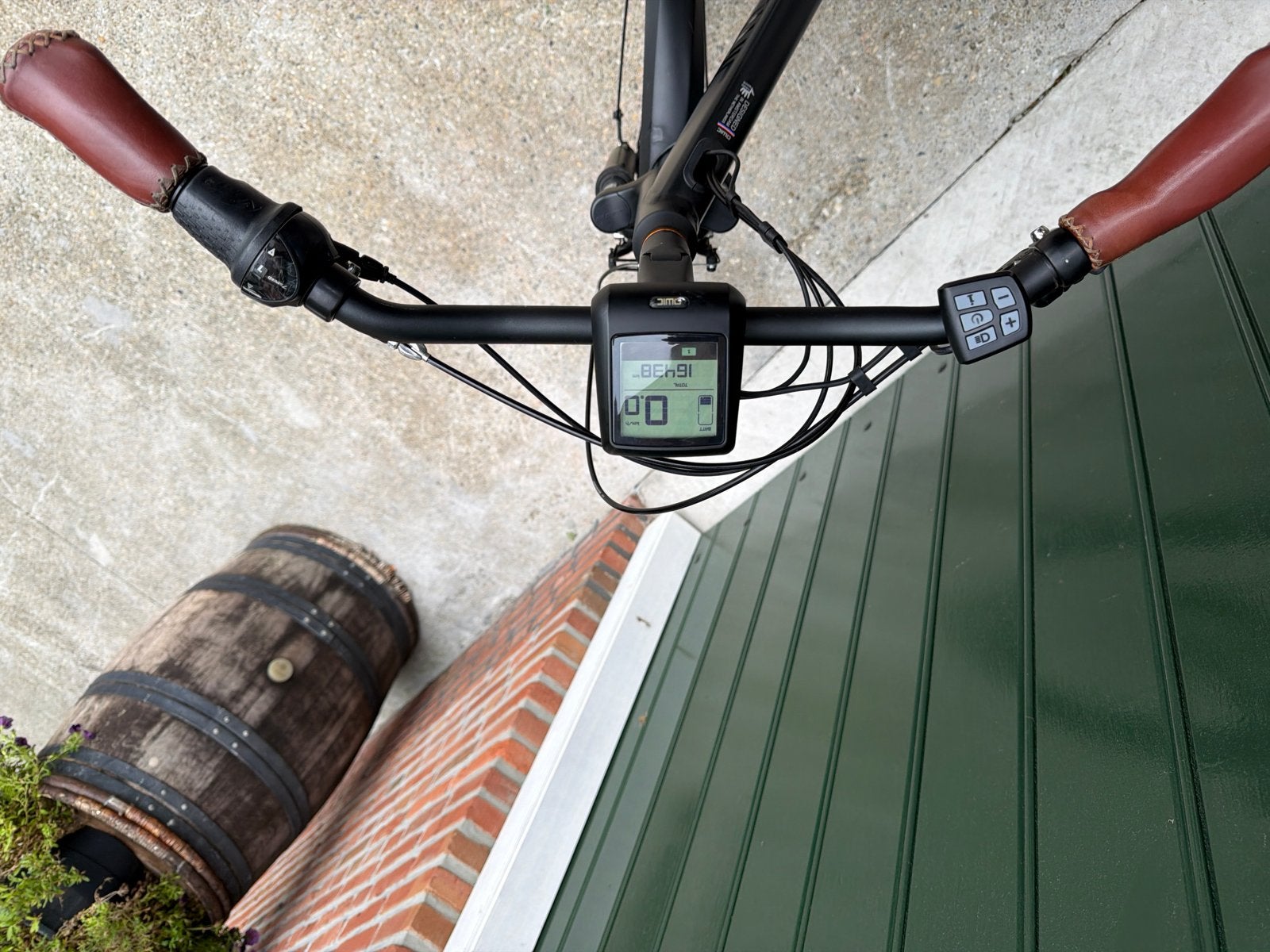 Qwic Premium V E-bike - Bafang middenmotor - 400Wh accu, Qwic, Ophalen of Verzenden, Zo goed als nieuw, 47 tot 51 cm