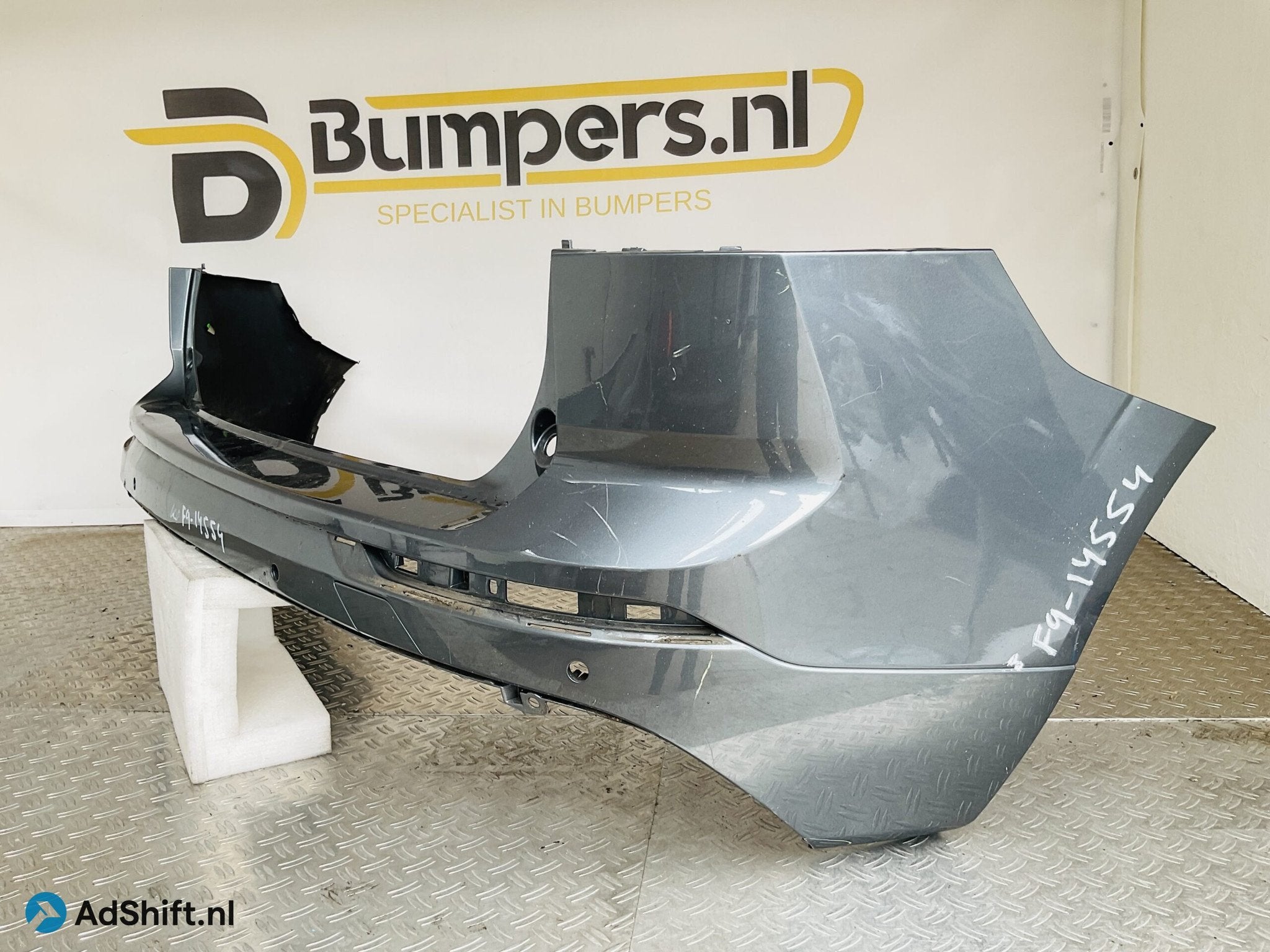 Bumper Volvo XC60 XC 60 18-20 31449210 Achterbumper 1-F9-145, Bumper