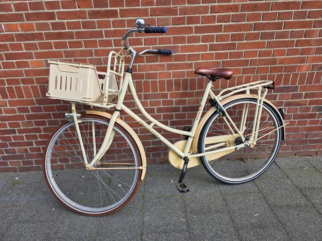 Montego 28 The bike listing expires in 3 days, Fietsen en Brommers, Fietsen | Dames | Damesfietsen, Overige merken, Velgrem, Ophalen of Verzenden