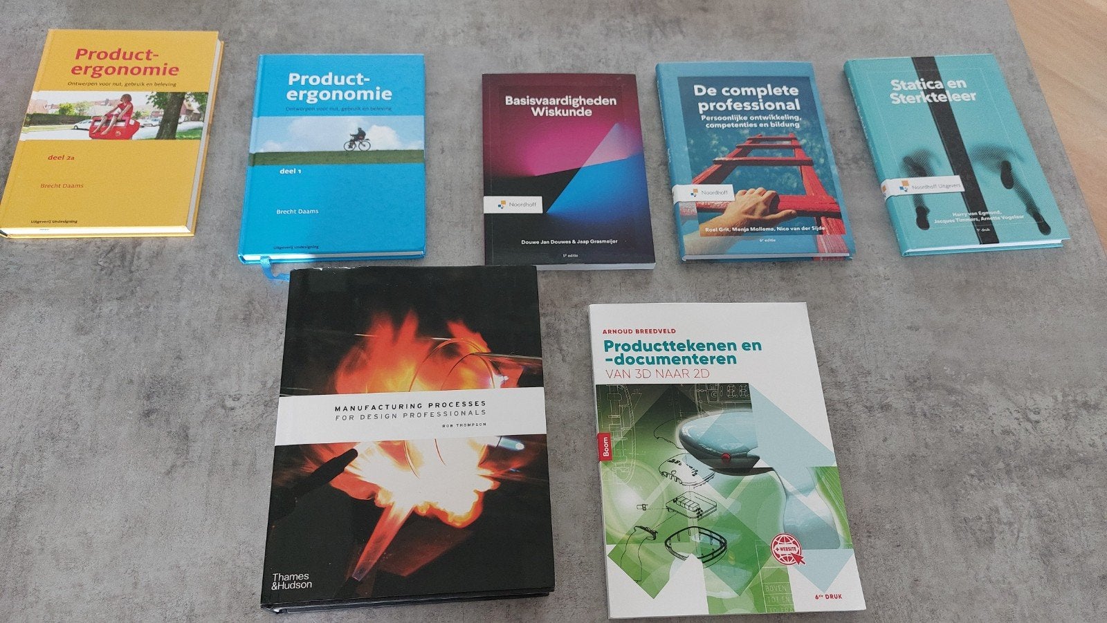 Boeken 1e jaar Industrieel Product Ontwerpen HBO HH, Boeken, Diverse auteurs, Zo goed als nieuw, Beta, HBO
