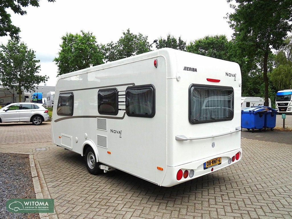 Eriba Nova Light 470 mover vloerverwarming ETC, Caravans en Kamperen, Caravans, Standaardzit, Bedrijf, Tot en met 3, 5 tot 6 meter