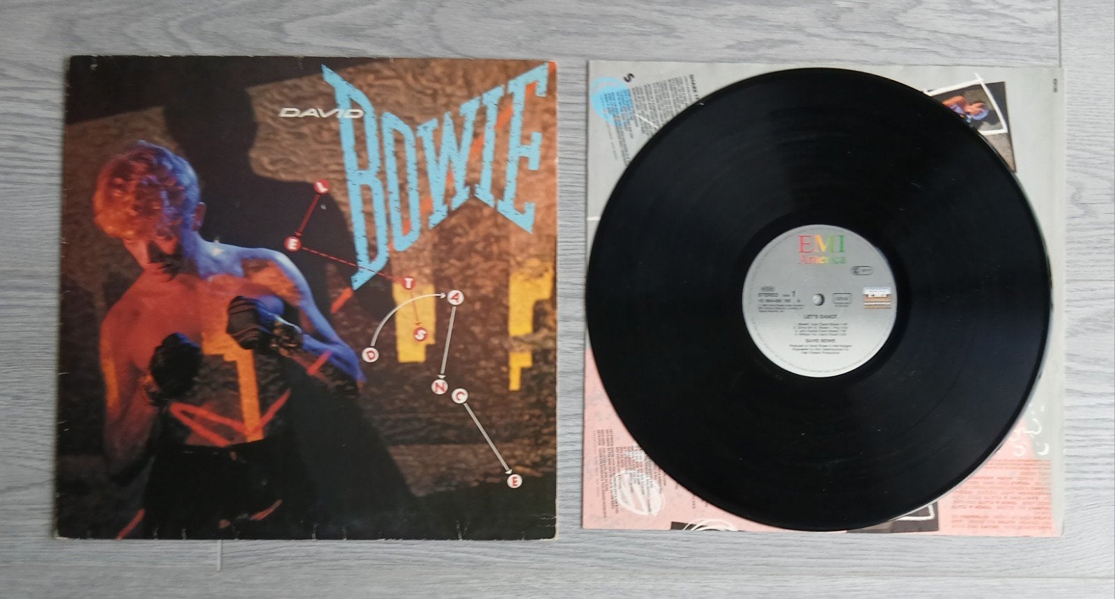 David Bowie - Let's Dance - Vinyl LP, Cd's en Dvd's, Ophalen of Verzenden, Gebruikt, Poprock