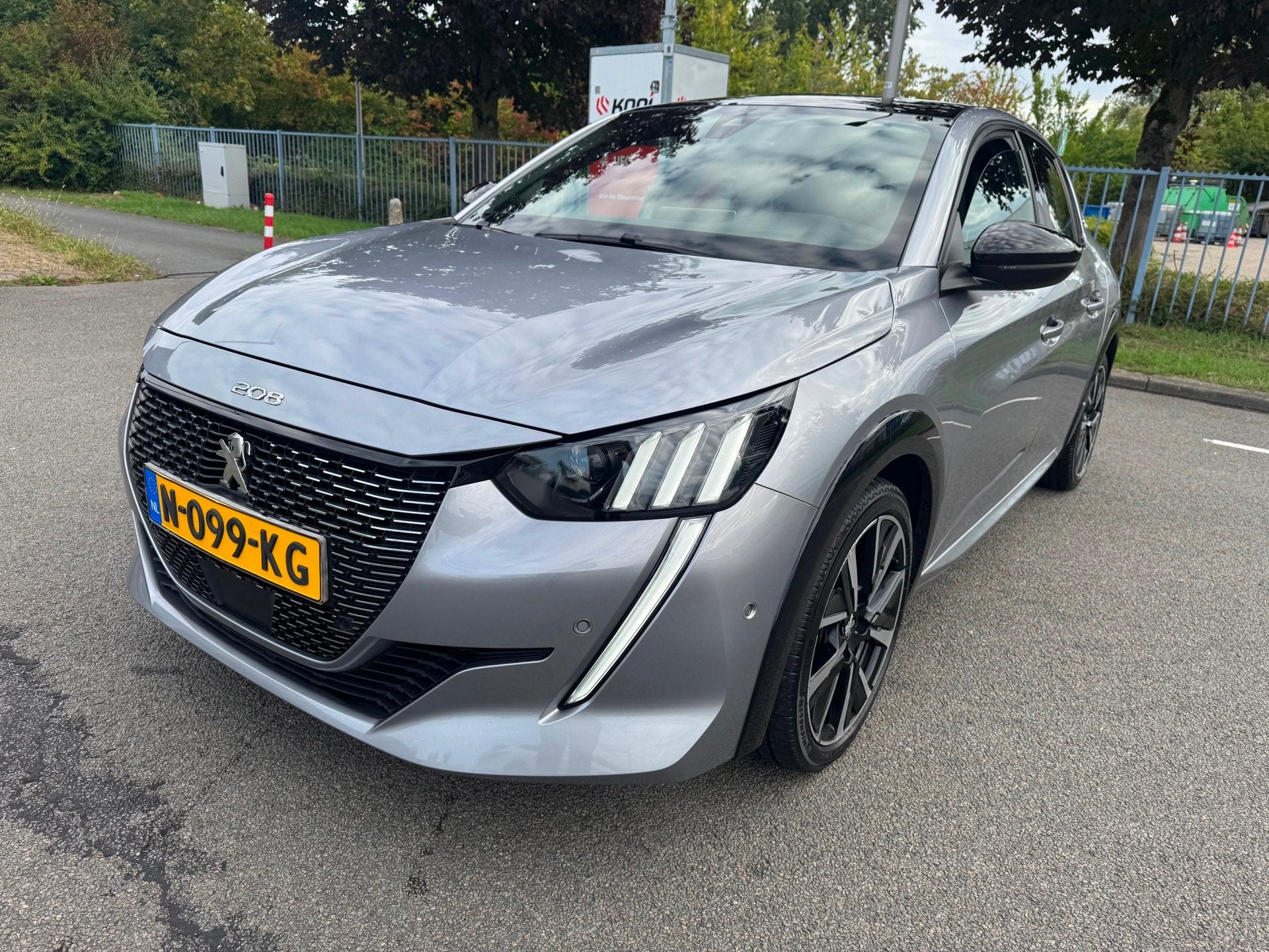 Peugeot 208 1.2 PureTech GT Pack Automaat Pano Leder Camera, 101 pk, Gebruikt, Origineel Nederlands, 3 cilinders