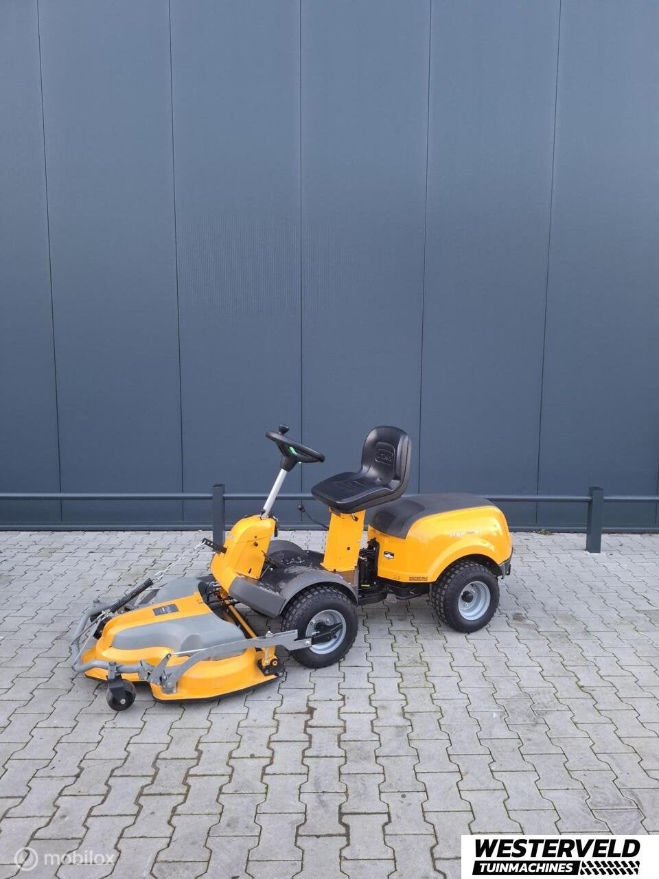 Gebruikte Stiga Park 340 X frontmaaier 4 wiel aandrijving, Gebruikt, Info@westerveldtuinmachines.nl, Handelsplein, Stiga