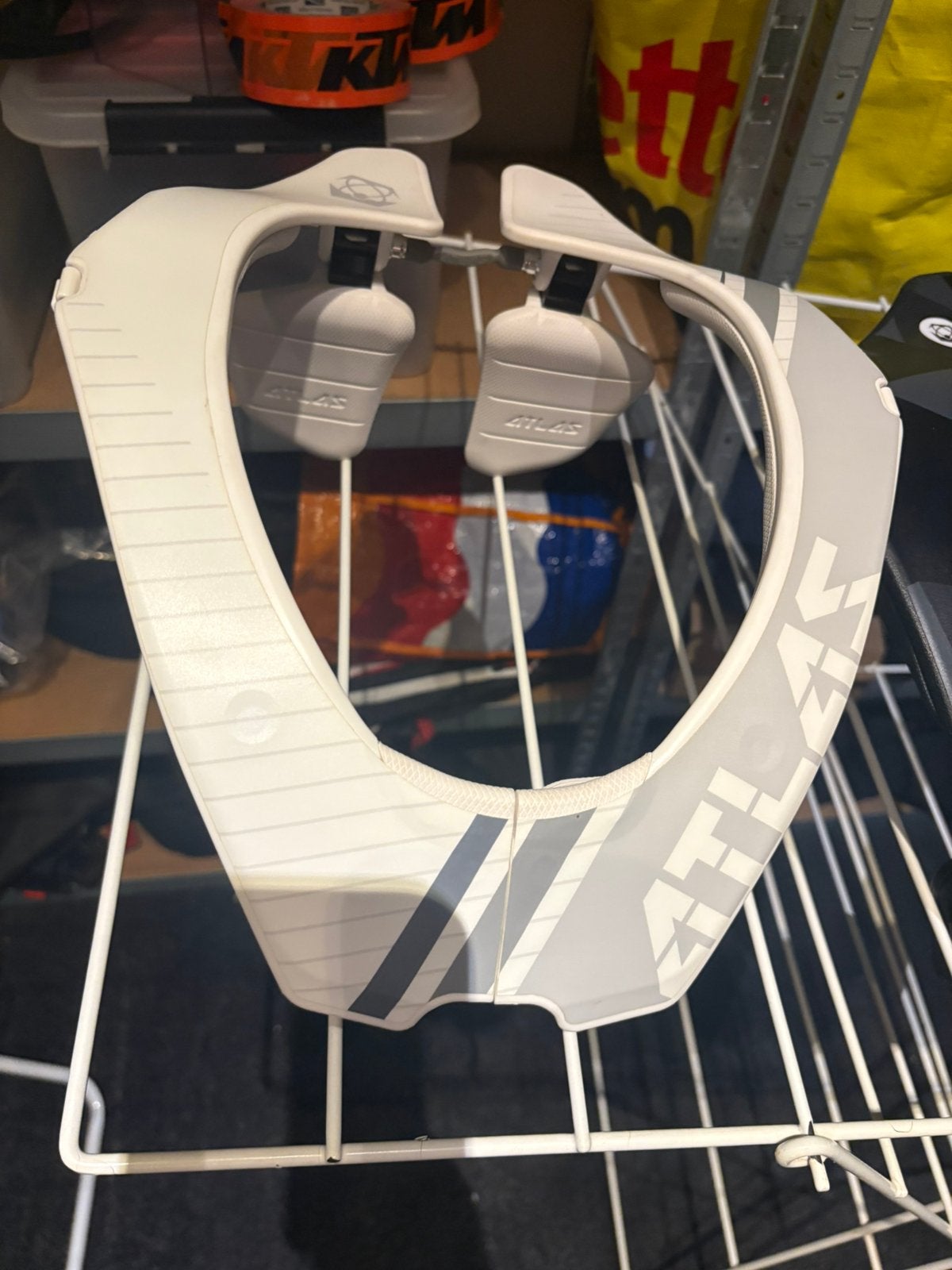 atlas brace, Motoren, Kleding | Motorkleding, Ophalen of Verzenden, Tweedehands, Kinderen, Motorcrosskleding