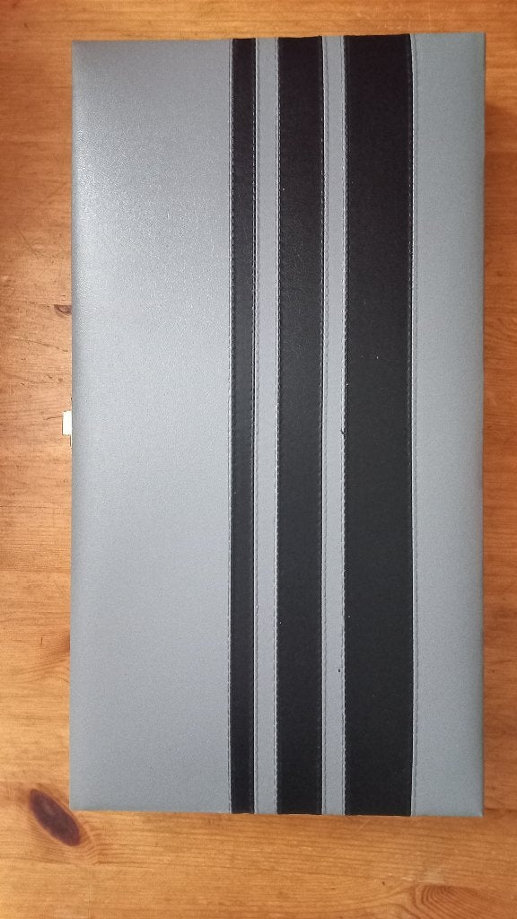 backgammon in luxe koffer 38 x43 cm spel, Een of twee spelers, Ophalen of Verzenden, Zo goed als nieuw