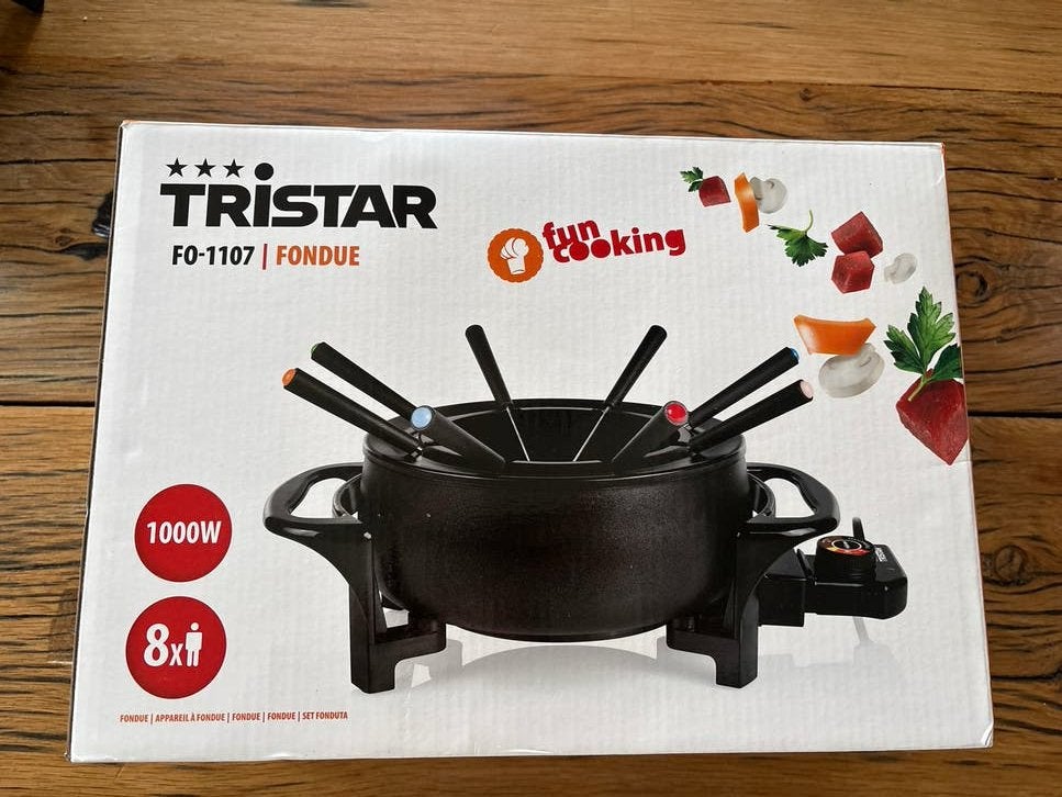 Tristar Fonduepan kaas, chocolade, vlees en olie 8 personen, Witgoed en Apparatuur, Fonduesets, Ophalen of Verzenden, Nieuw, Elektrisch