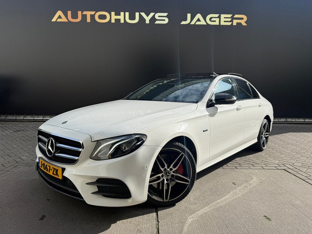 Mercedes-Benz E-klasse 350 e Business Solution AMG Pano Trek, Auto's, Automaat, Achterwielaandrijving, Gebruikt, Leder en Stof