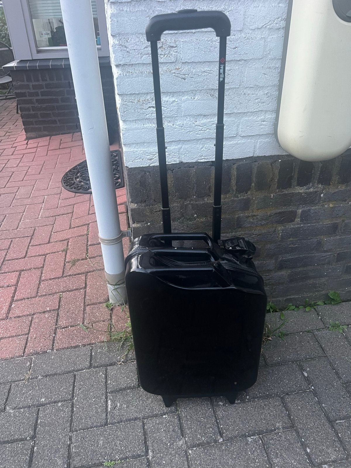 Stoere Jerrycan Trolleykoffer - Uniek en Robuust!, Gebruikt, 20 tot 30 cm, Zwart, Minder dan 40 cm