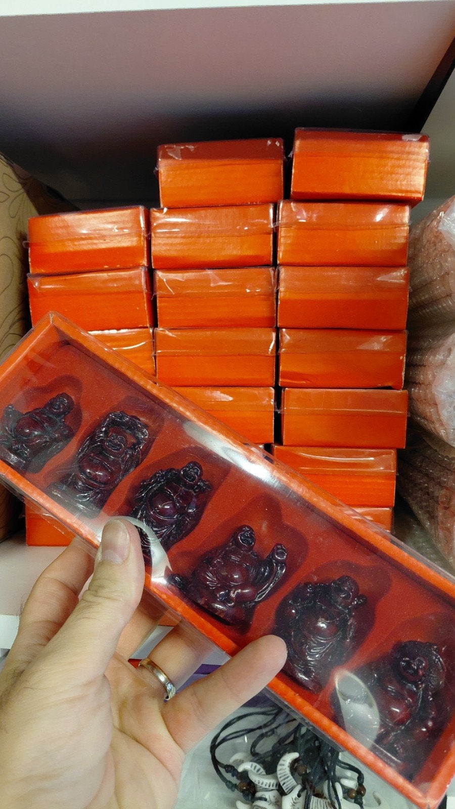 Tien dozen met 60 Boeddha beelden, Ophalen of Verzenden