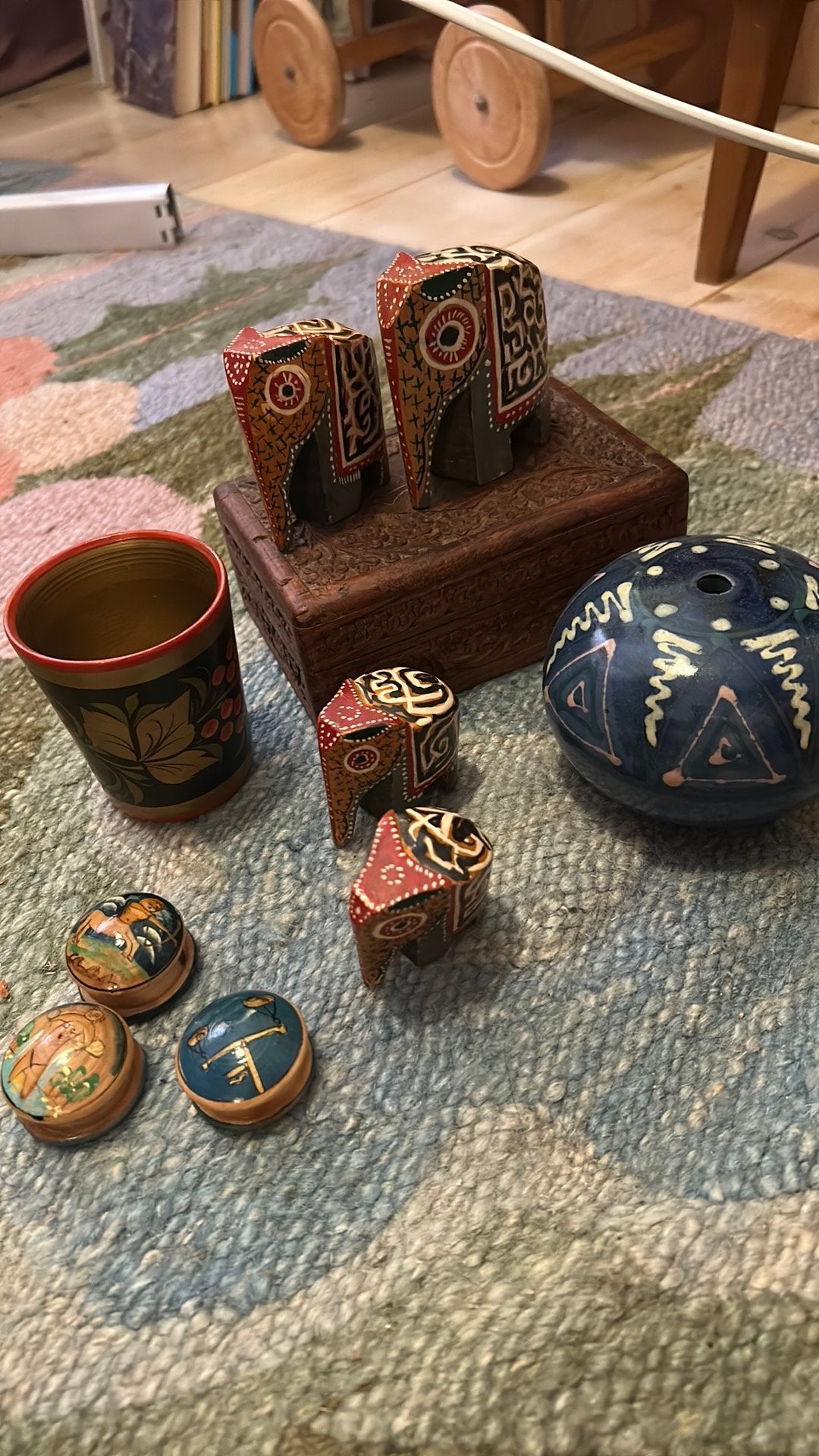 Lot vintage India houtsnijwerk chochloma art pottery €10, Antiek en Kunst, Ophalen of Verzenden