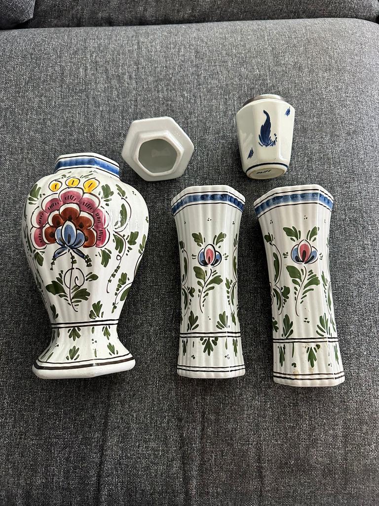 Set van 5 Delfts Handgeschilderde Vazen en Potjes, Ophalen