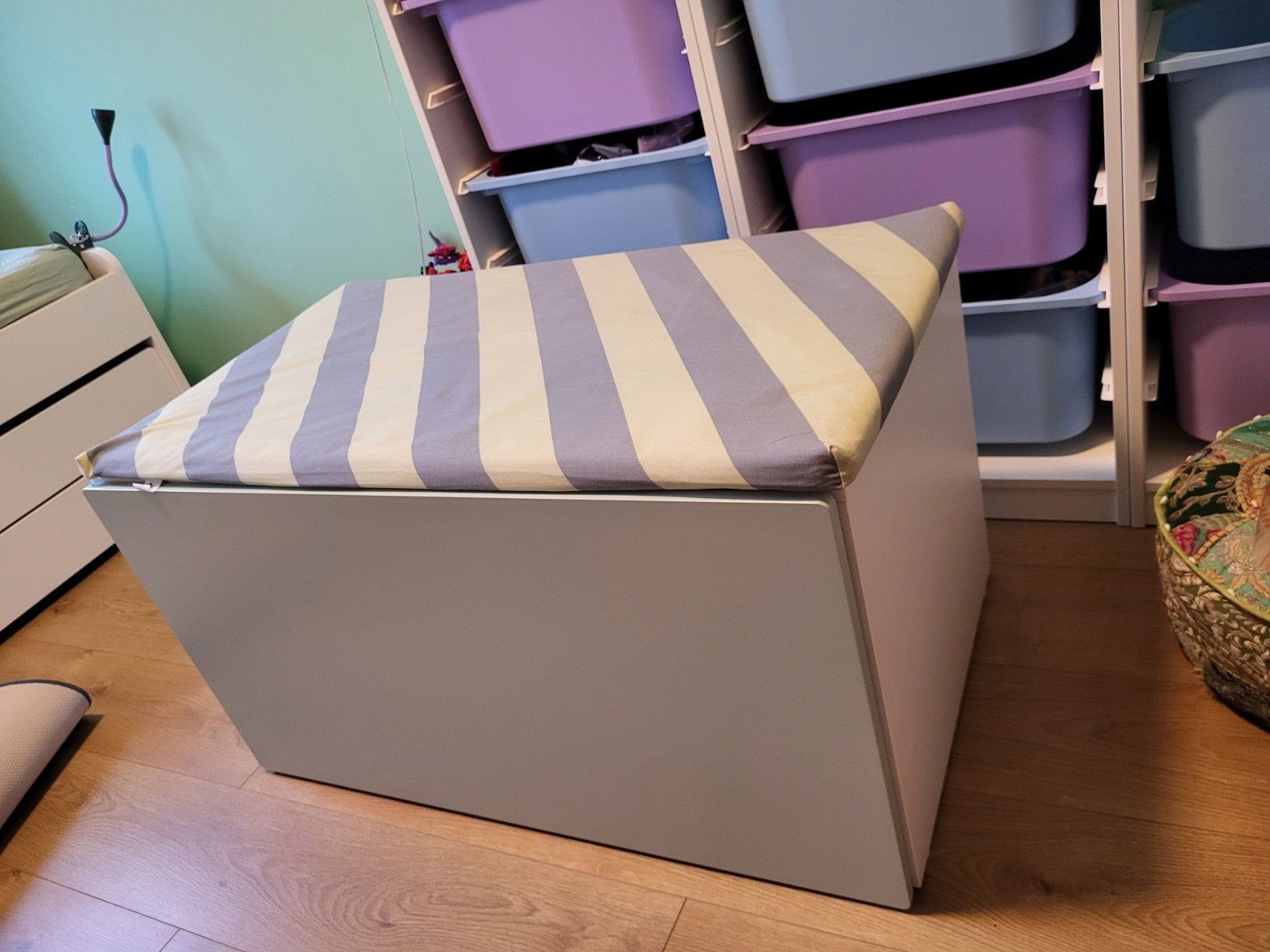 Ikea Småstad speelgoedkist/bankje, Ophalen, Zo goed als nieuw, Overige typen