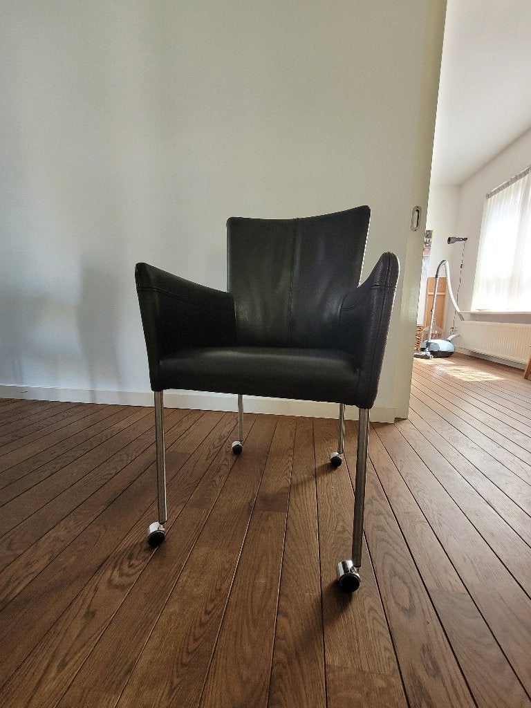 4 zwart leren eetkamerstoelen met wieltjes, Ophalen, Gebruikt, Zwart, Vier