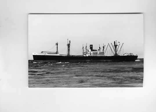 scheepvaart-foto-HOLLAND.AMERIKA.LIJN-averdyk-VNS funnel, Ophalen of Verzenden, Zo goed als nieuw, Boek of Tijdschrift