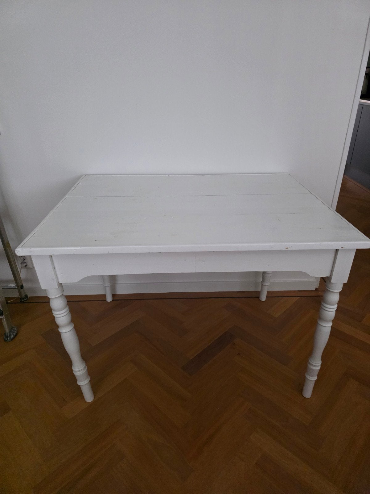 Leuke tafel voor studentenhuis, keuken of buiten, Ophalen, Gebruikt, 100 tot 150 cm, 50 tot 100 cm
