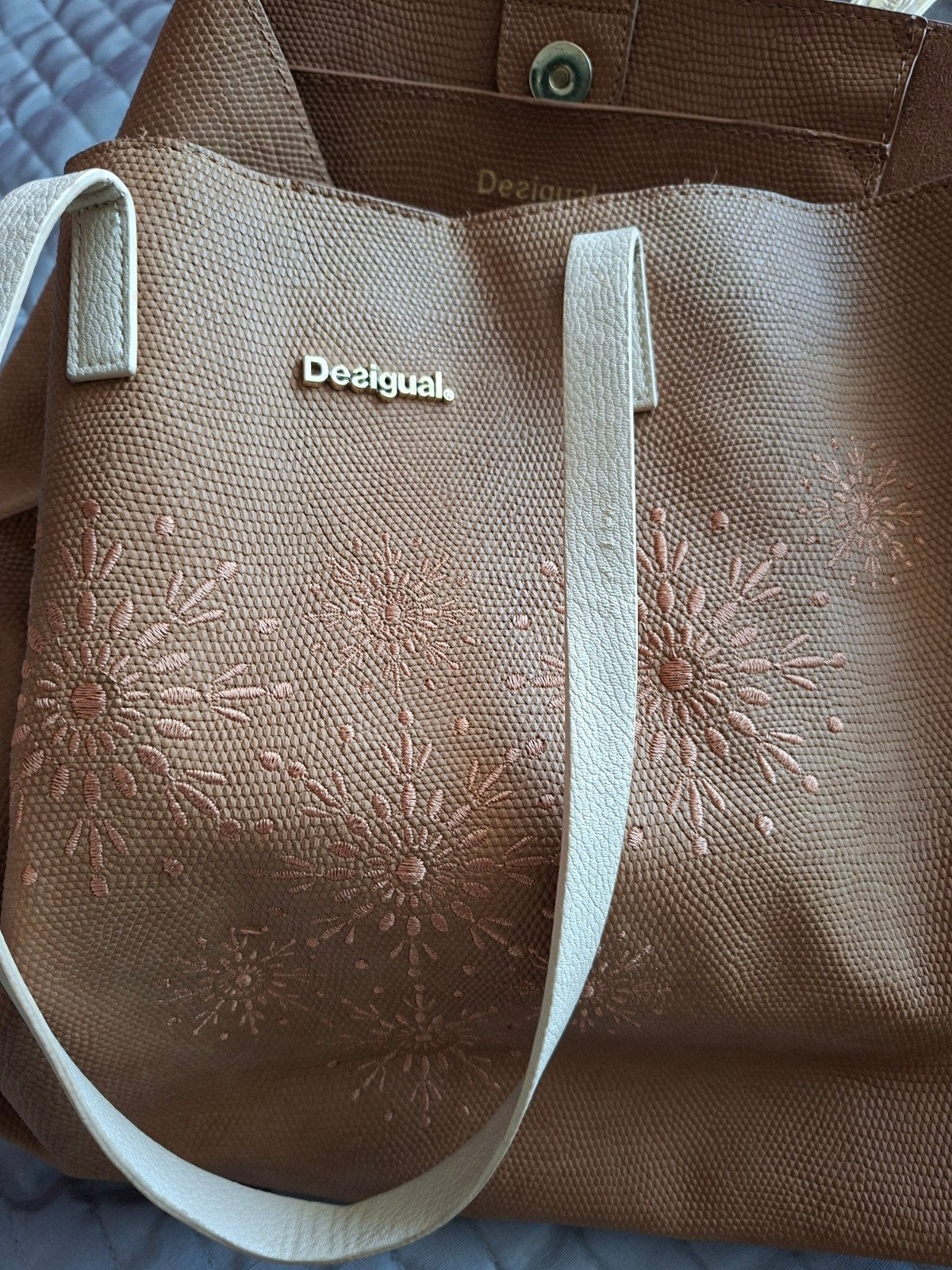 Desigual shopper, Ophalen of Verzenden, Zo goed als nieuw, Beige, Shopper