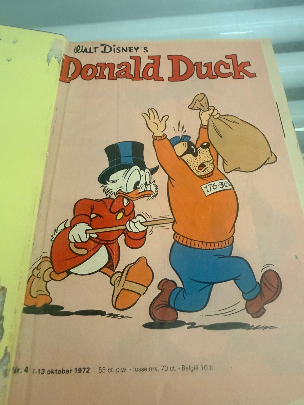 Donald Duck stripboeken uit 1972 en 1973, Meerdere stripboeken, Ophalen of Verzenden, Gelezen