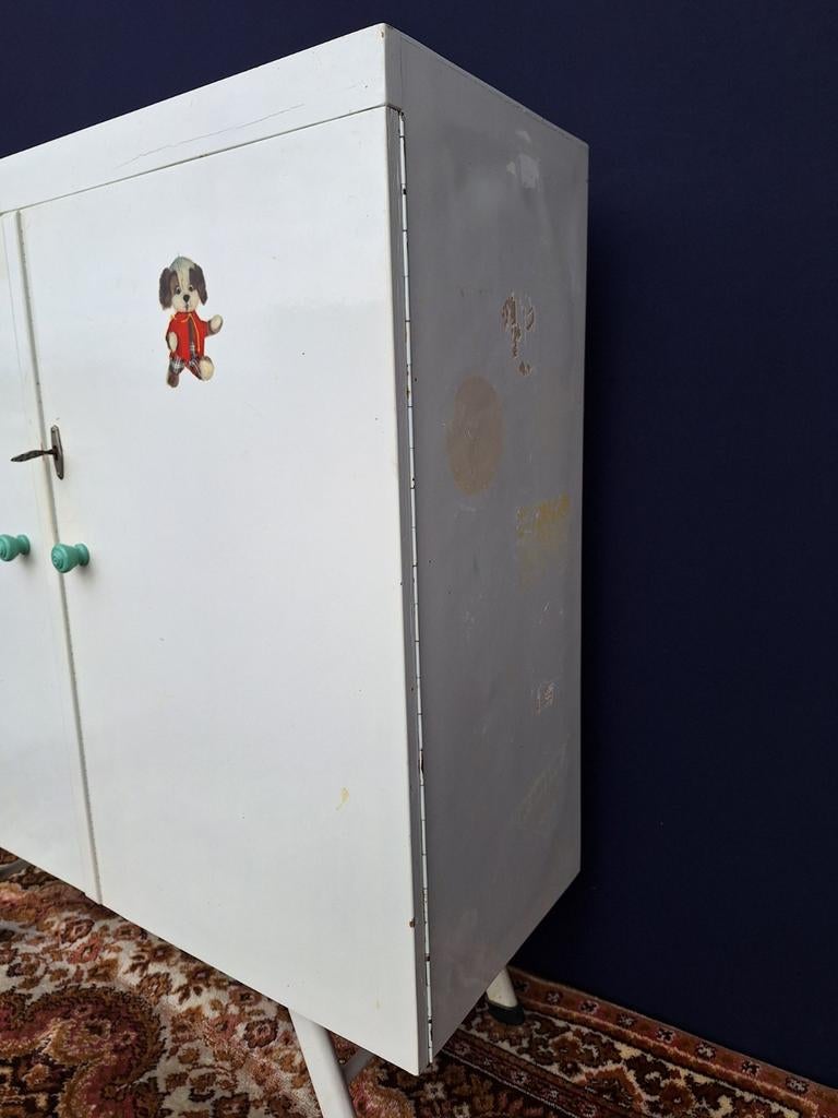 Vintage Vroomshoop kinderkledingkastje wit jaren '70, Kinderen en Baby's, Kinderkamer | Commodes en Kasten, Ophalen, Gebruikt